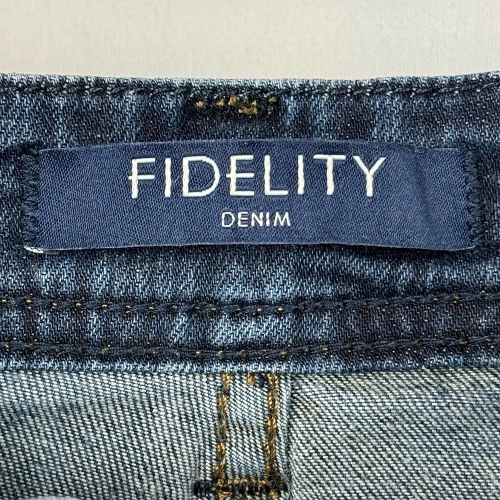Fidelity Denim Jimmy Slim Fit Denim Jeans in Clampdown Dark wash Size 32x30